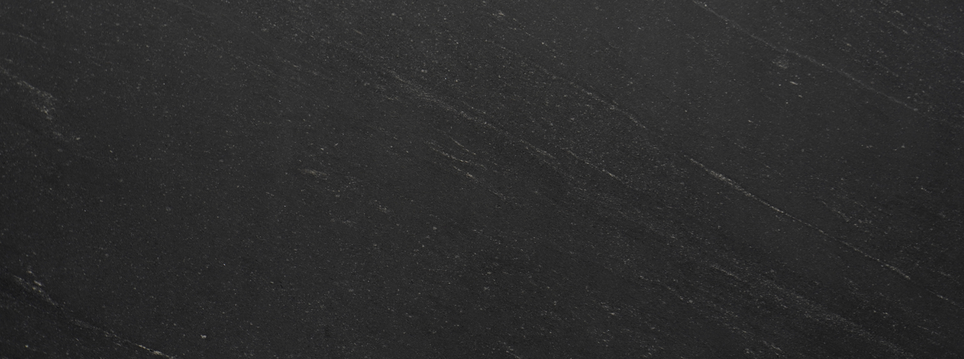 Black-Mist-Honed-20810---Closeup
