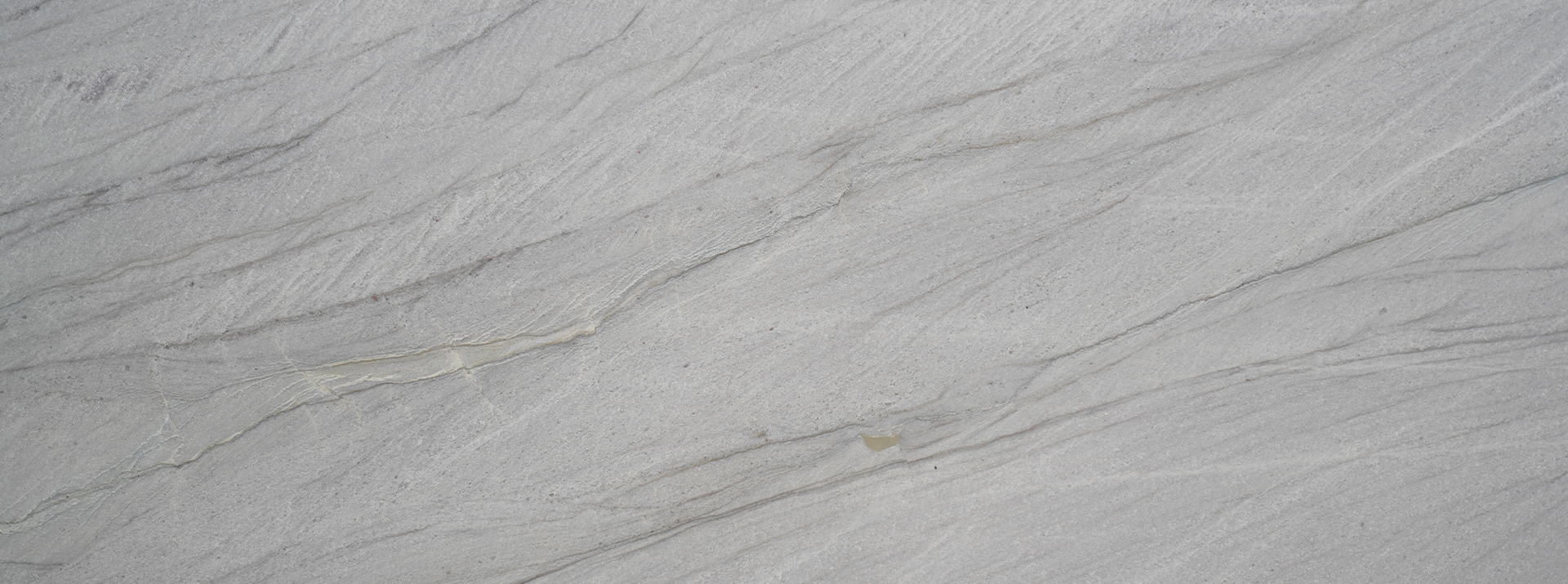 White-Eve-Honed-208263---Closeup