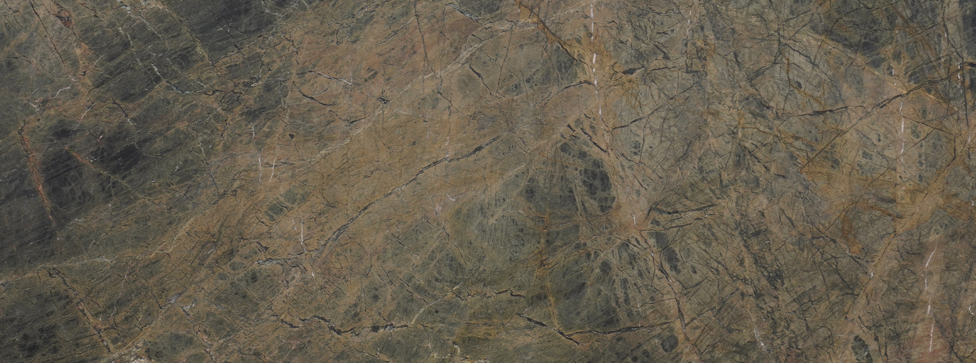 Chambord-Leather-601---Closeup