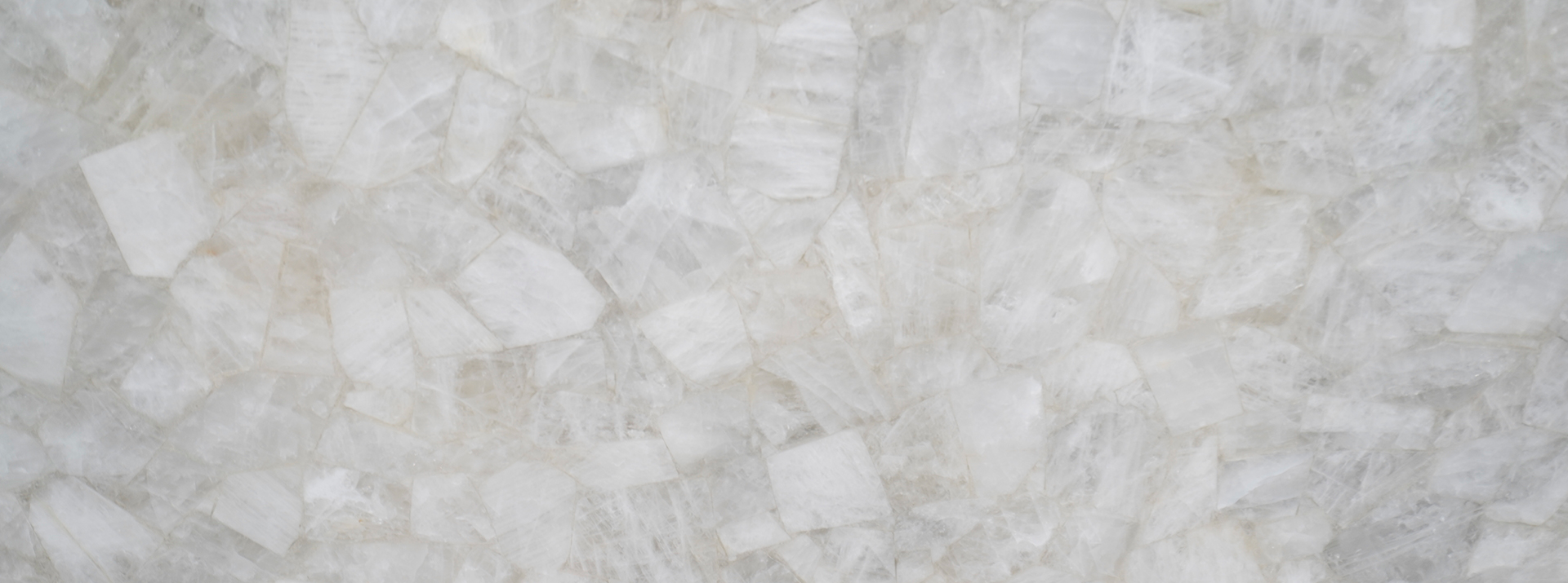 White-Crystal-812----Closeup